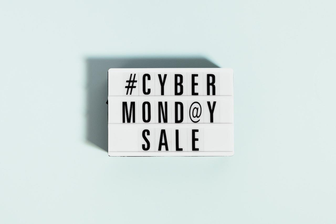Udnyt Cyber Monday-rabatterne, og få de bedste tilbud på de varer, du har brug for