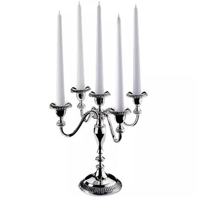 Lysestager sørger for stemningen i dit hjem