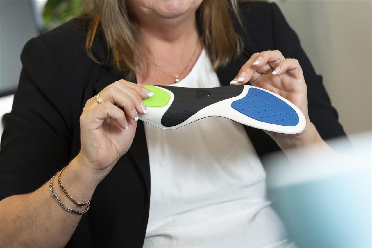 Hvad kan indlægssåler hjælpe med?