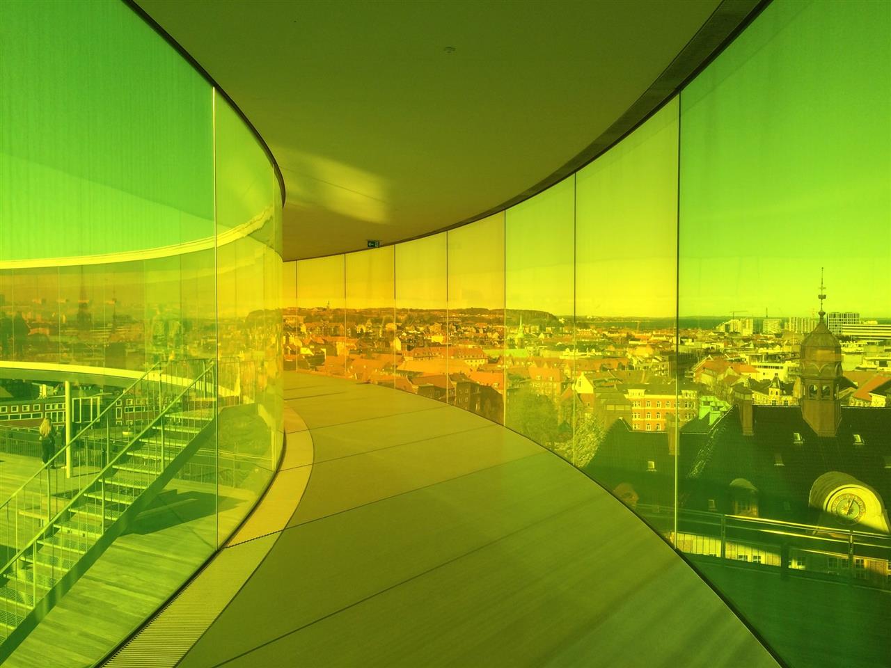 Kunne du godt bruge en ekstra hånd til at bygge drømmehuset?